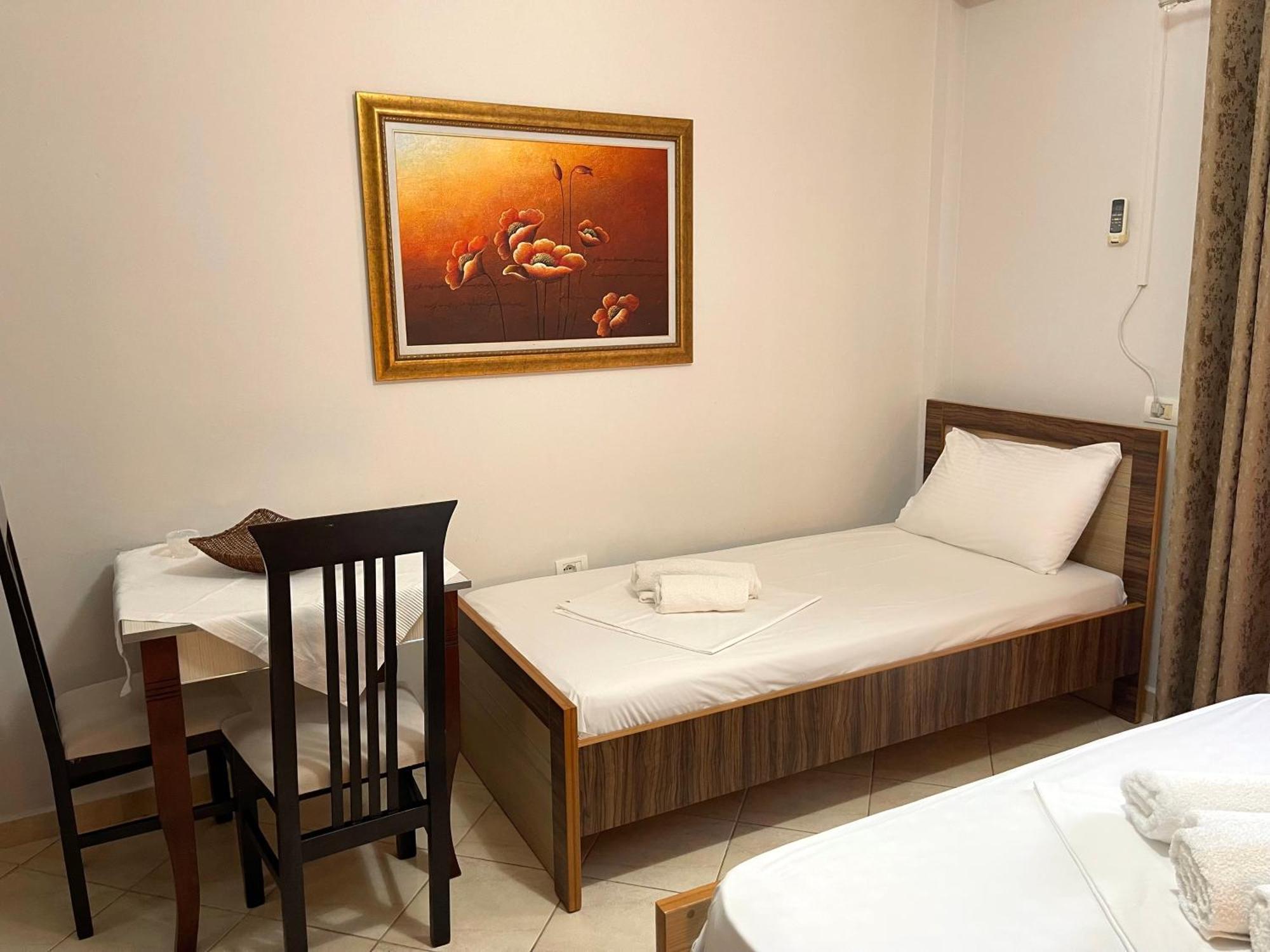 Melina Apartments Sarandë 外观 照片