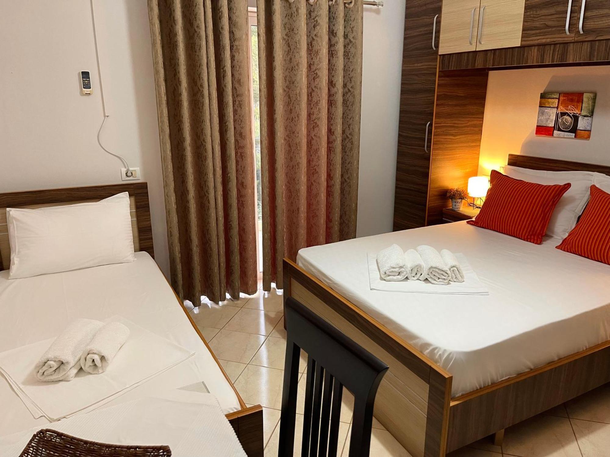 Melina Apartments Sarandë 外观 照片