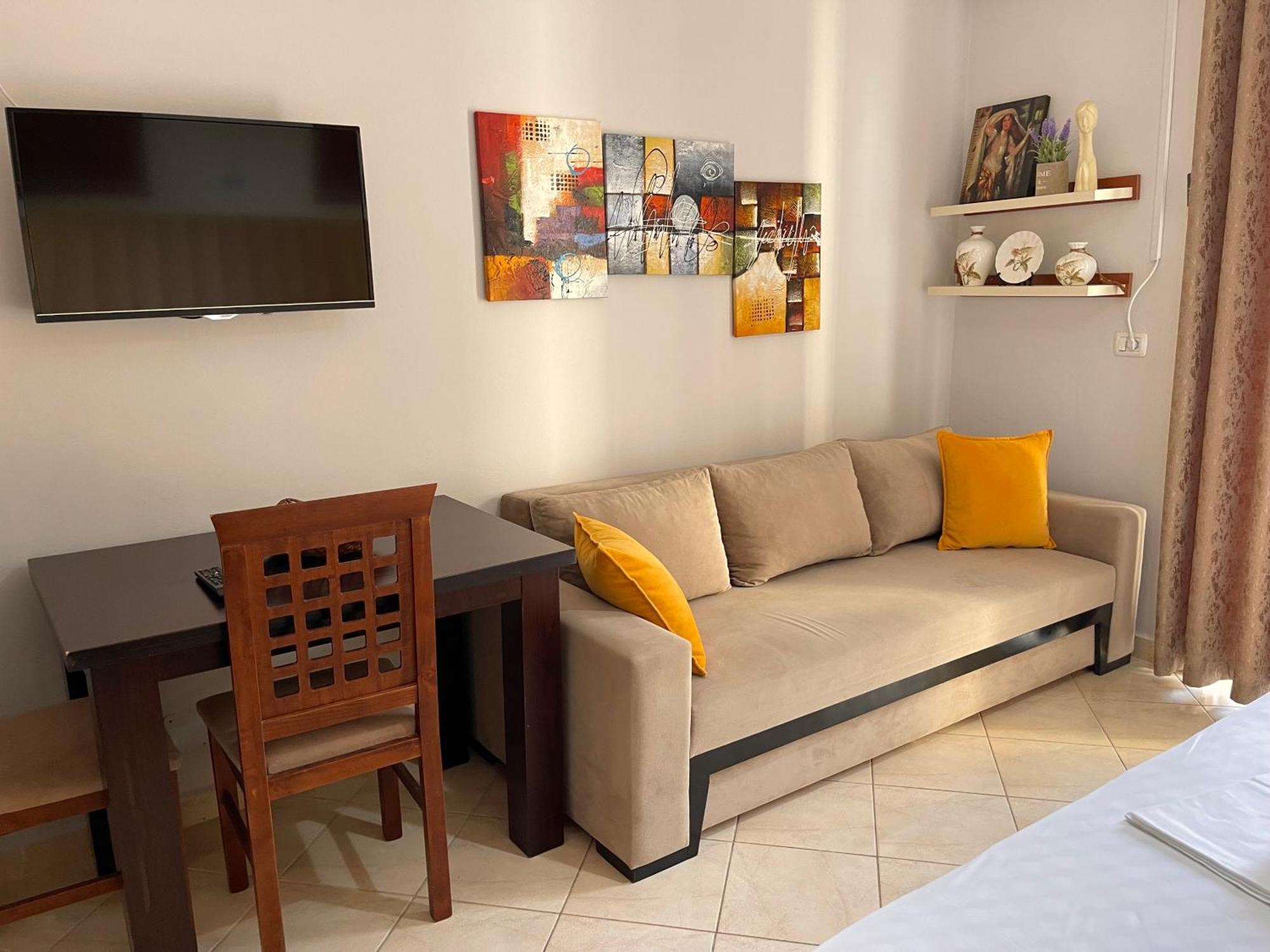 Melina Apartments Sarandë 外观 照片