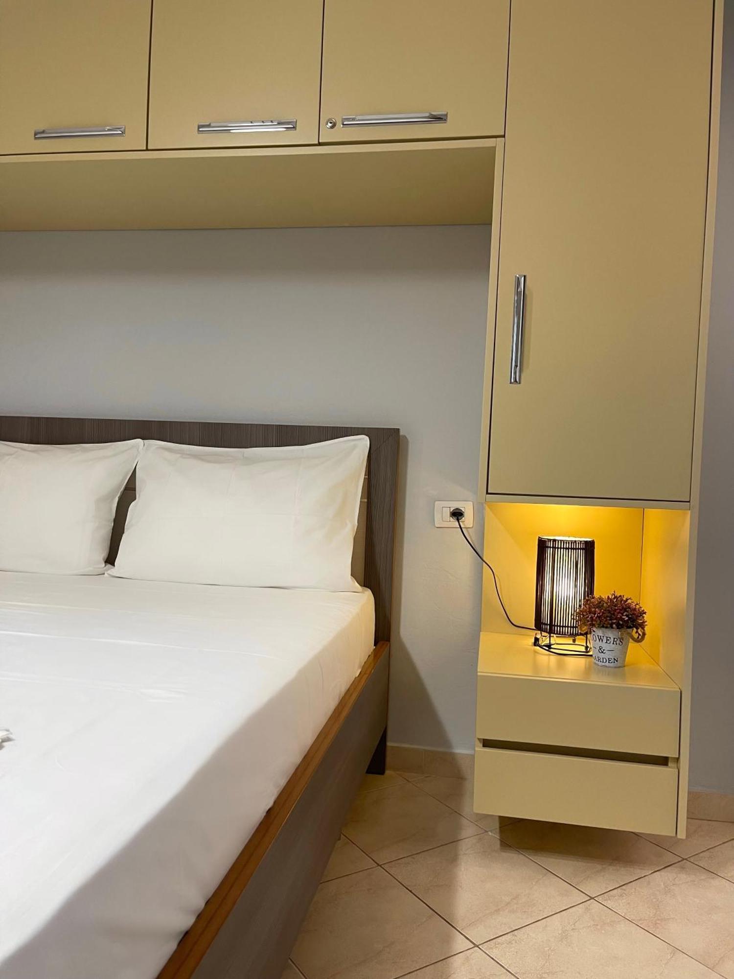Melina Apartments Sarandë 外观 照片