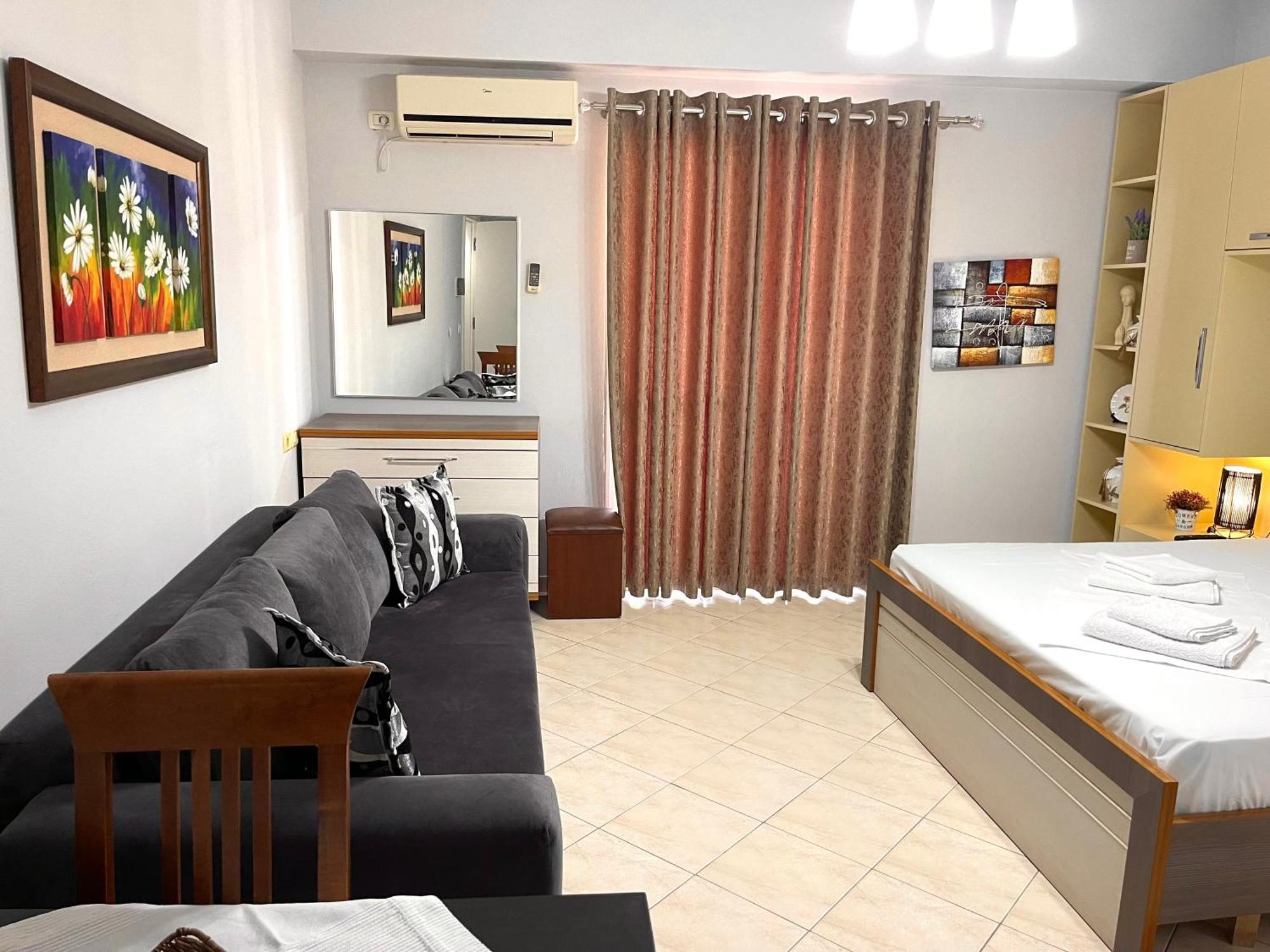 Melina Apartments Sarandë 外观 照片